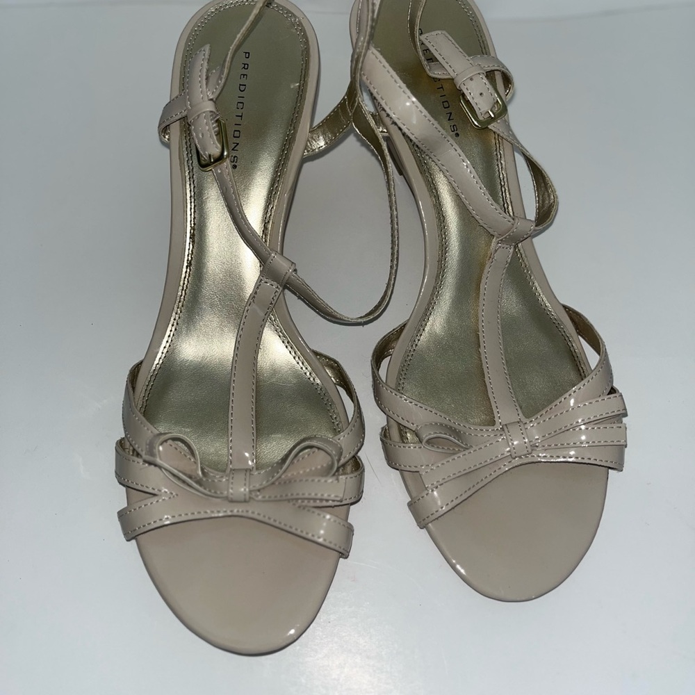 Predictions Women's Beige Strappy Heels